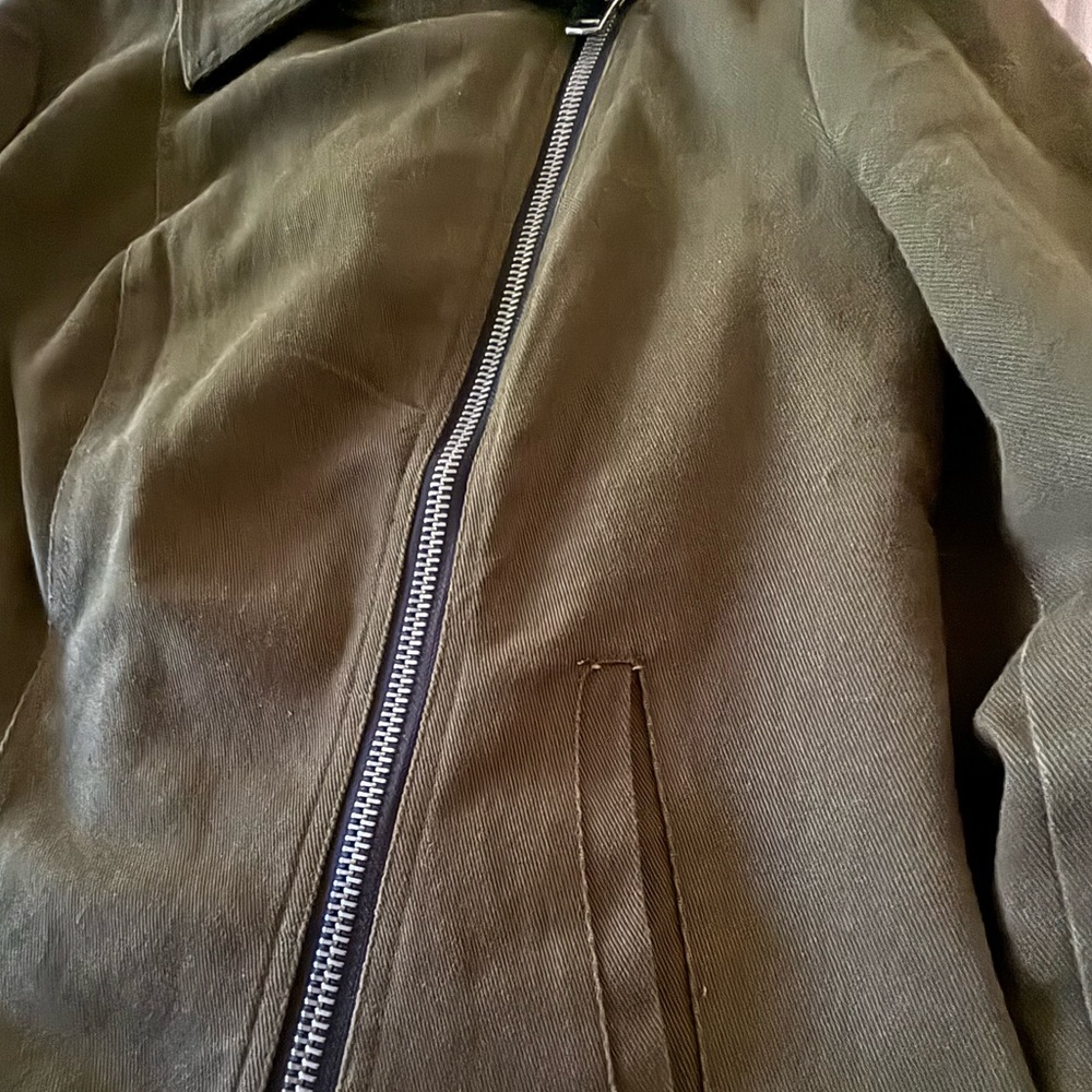 Sea Gypsies- Cable knit backed jacket- Medium- Like new!! - Picture 7 of 11